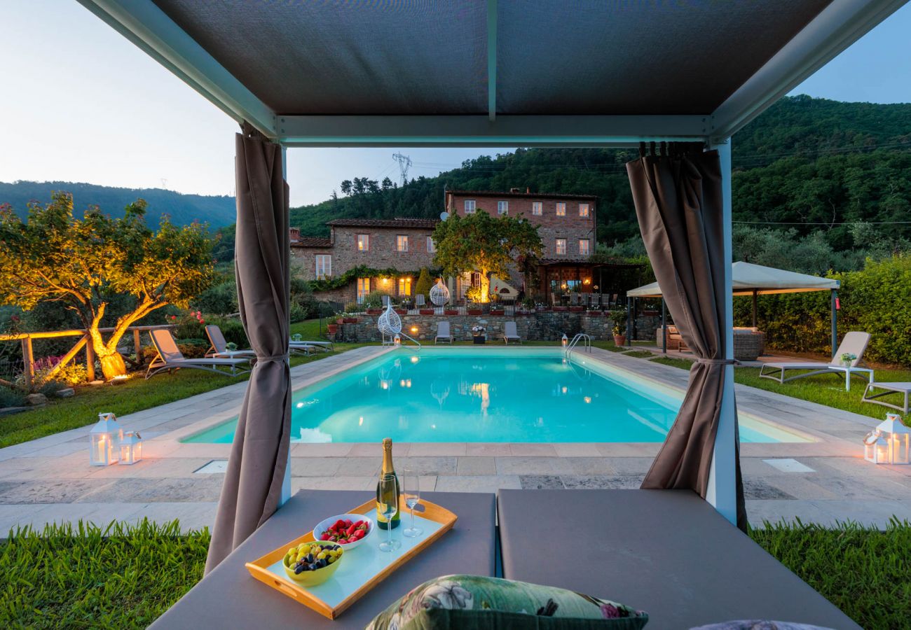 Villa in Lucca - Tuscan Fizz Villa, a Vineyards Retreat Villa in Lucca - Tuscan Fizz Villa, a Vineyards Retreat