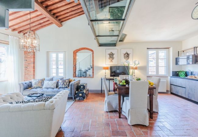 Apartment in Lucca - Casa Lucky, a Modern Lucca Penthouse Apartment in Lucca - Casa Lucky, a Modern Lucca Penthouse