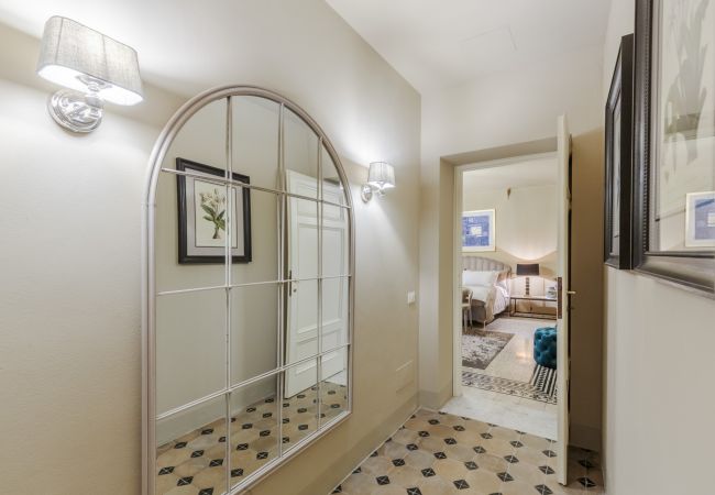 Apartment in Lucca - Vissi D'Arte, an Apartment with Garden Apartment in Lucca - Vissi D'Arte, an Apartment with Garden