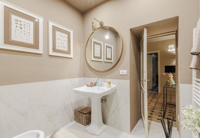 Apartment in Lucca - Vissi D'Arte, an Apartment with Garden Apartment in Lucca - Vissi D'Arte, an Apartment with Garden