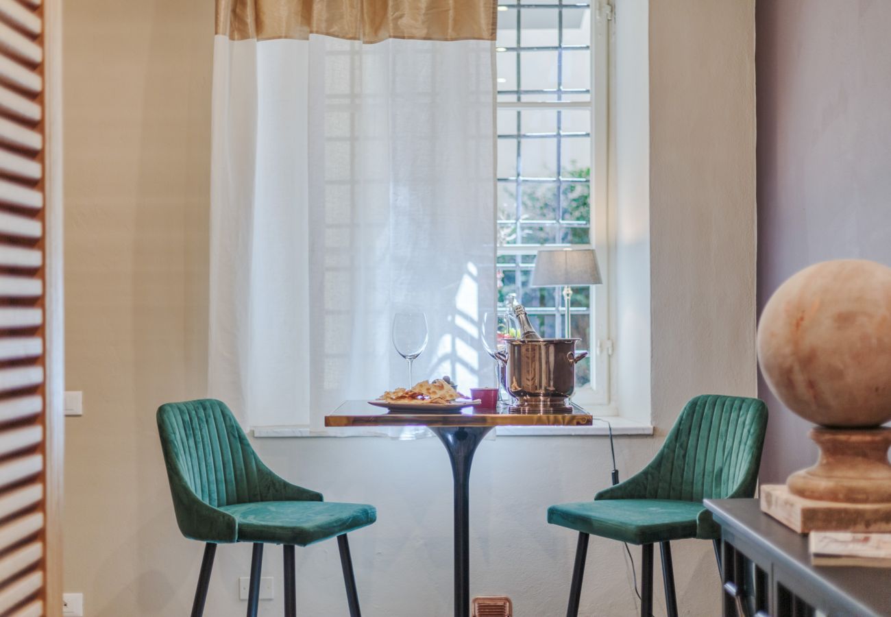 Apartment in Lucca - Vissi D'Arte, an Apartment with Garden Apartment in Lucca - Vissi D'Arte, an Apartment with Garden