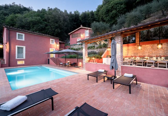 Villa in Lucca - Tramonto Farmhouse, Contemporary Tradition