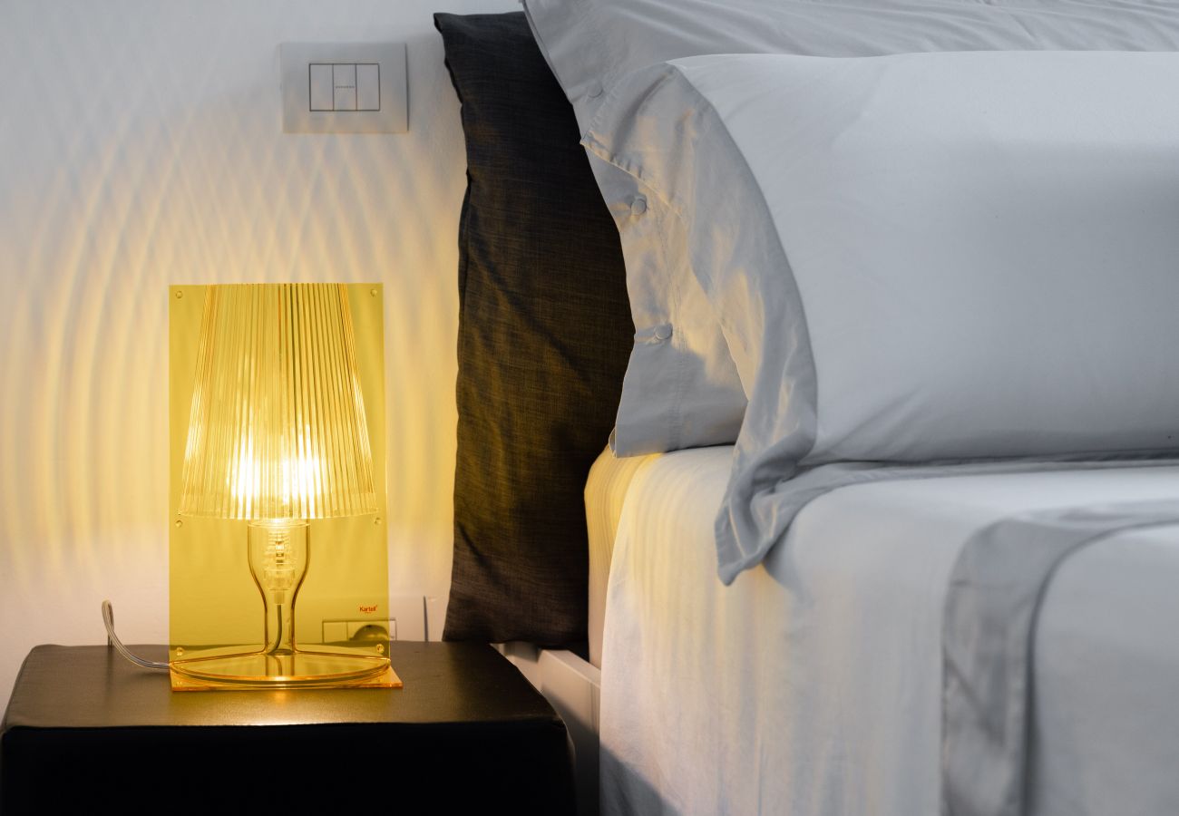 Villa in Olbia - Villa Azul Villa Azul - double bedroom with modern furnishings and details in rental villa in Pittulongu