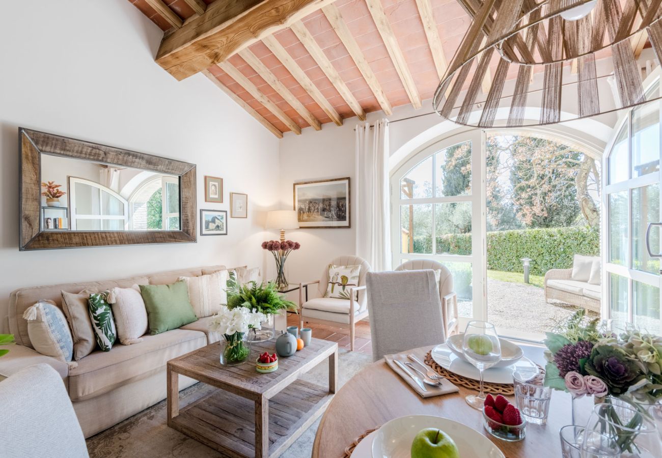 Apartment in San Gennaro - Casa Pinocchio at Borghetto Farmhouse Apartment in San Gennaro - Casa Pinocchio at Borghetto Farmhouse
