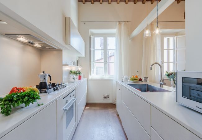 Apartment in Lucca - Casa Sabrina Apartment in Lucca - Casa Sabrina