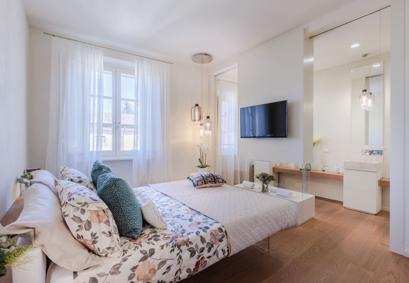 Apartment in Lucca - Casa Sabrina Apartment in Lucca - Casa Sabrina