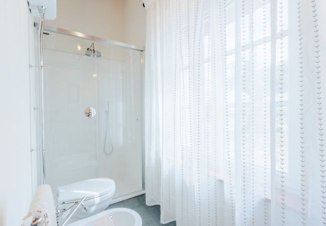 Villa in Montecarlo - Villa Flora Villa in Montecarlo - Villa Flora