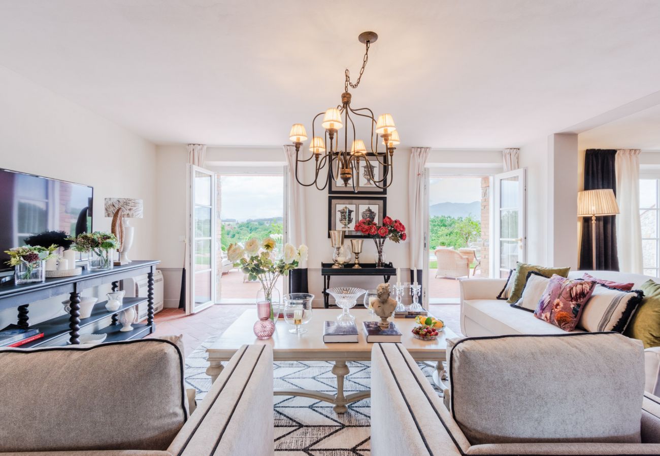 Villa in Montecarlo - Villa Flora Villa in Montecarlo - Villa Flora