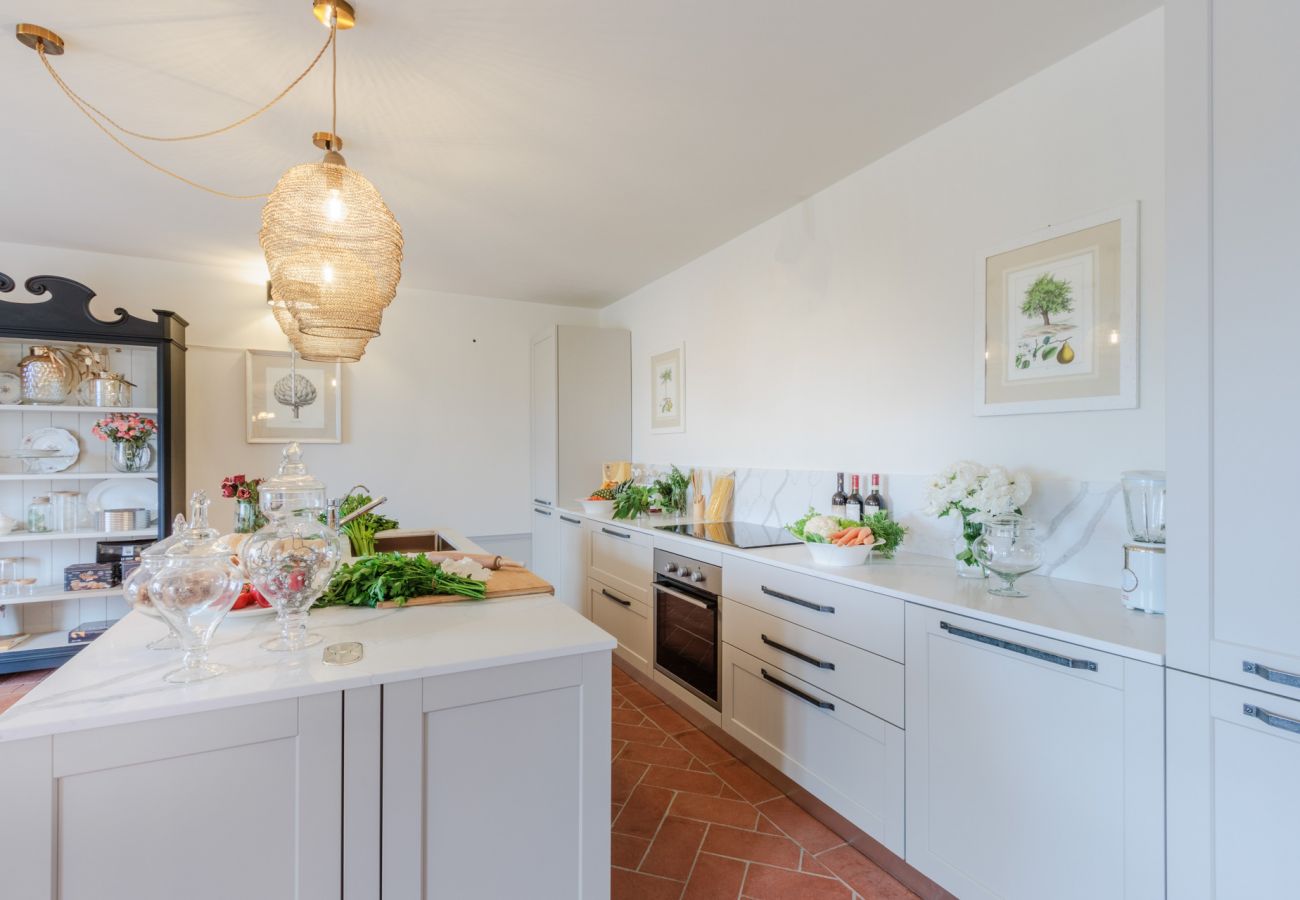 Villa in Montecarlo - Villa Flora Villa in Montecarlo - Villa Flora