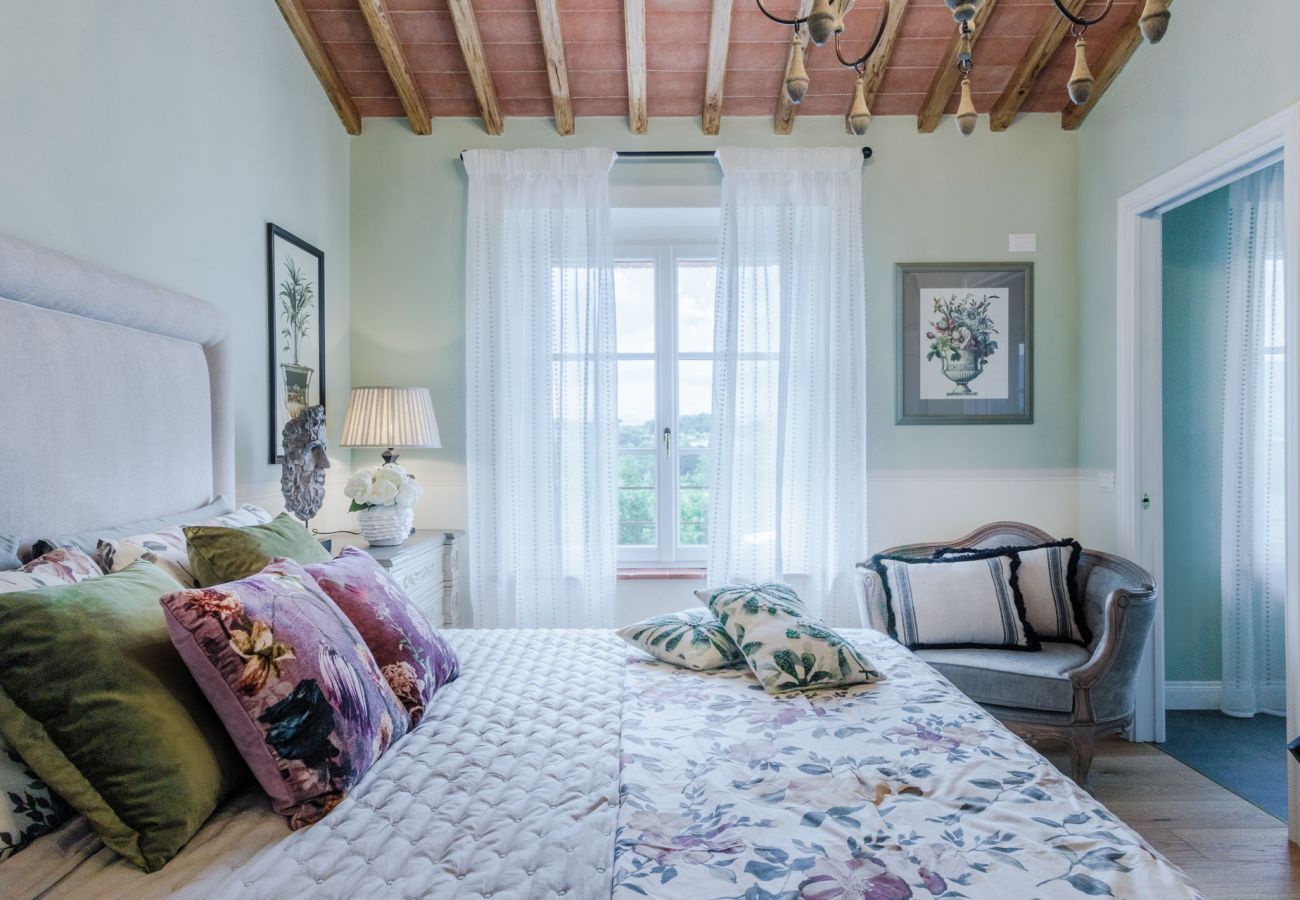 Villa in Montecarlo - Villa Flora Villa in Montecarlo - Villa Flora