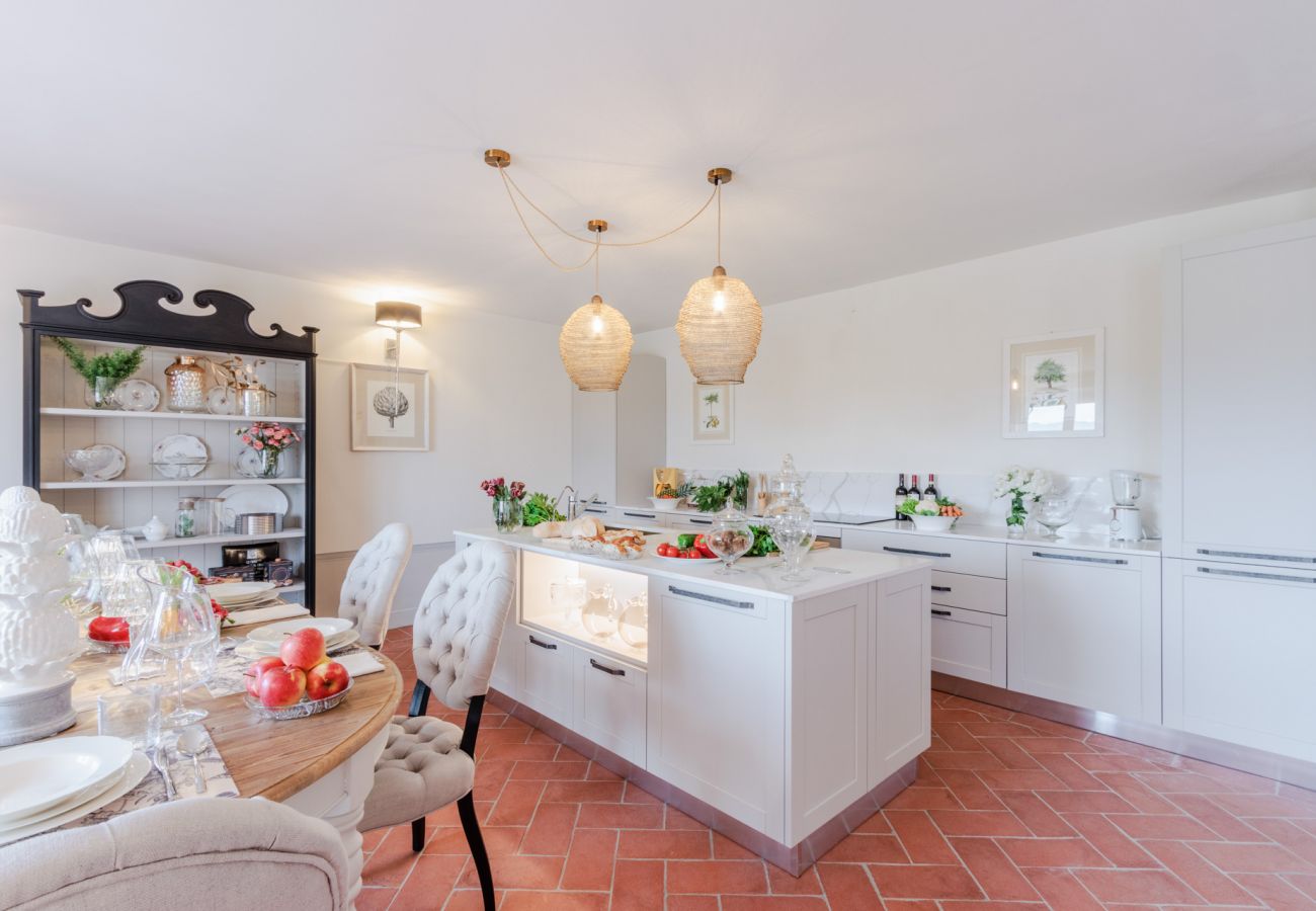 Villa in Montecarlo - Villa Flora Villa in Montecarlo - Villa Flora