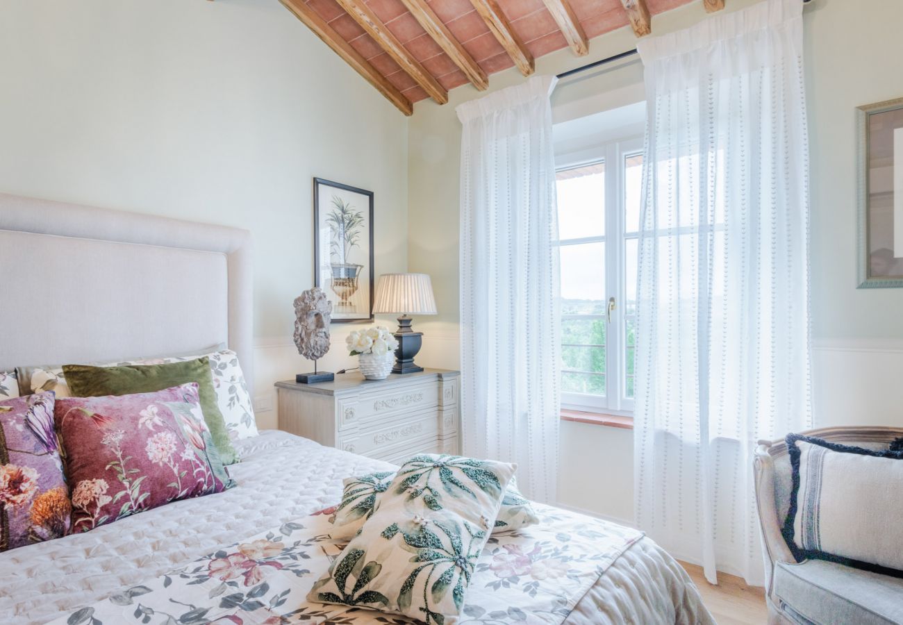 Villa in Montecarlo - Villa Flora Villa in Montecarlo - Villa Flora