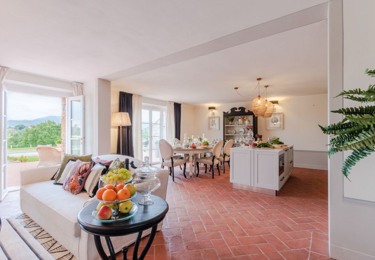 Villa in Montecarlo - Villa Flora Villa in Montecarlo - Villa Flora