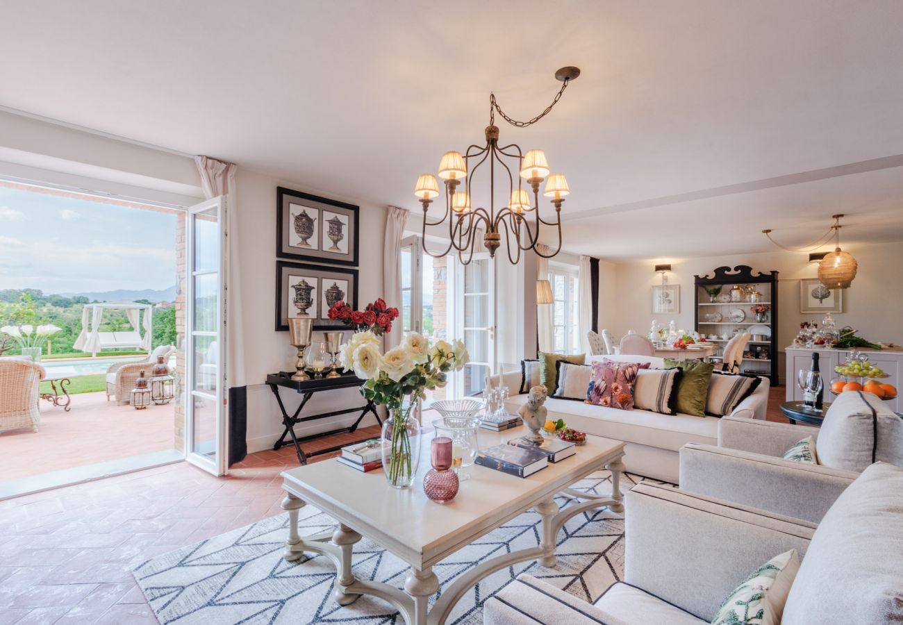 Villa in Montecarlo - Villa Flora Villa in Montecarlo - Villa Flora