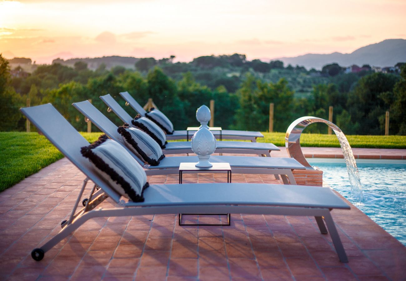 Villa in Montecarlo - Villa Flora Villa in Montecarlo - Villa Flora