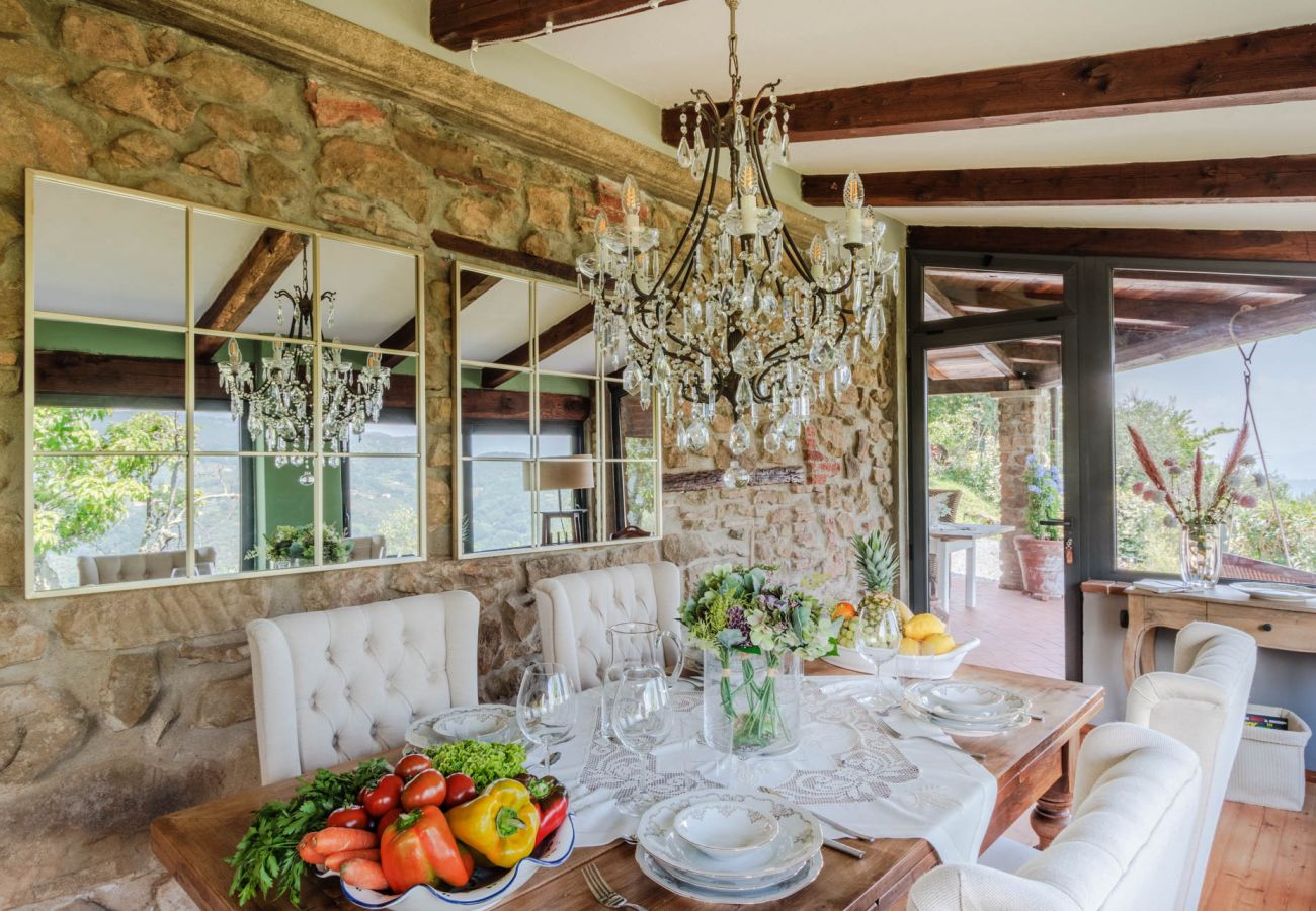 Villa in Pescia - Sospirata Farmhouse Villa in Pescia - Sospirata Farmhouse