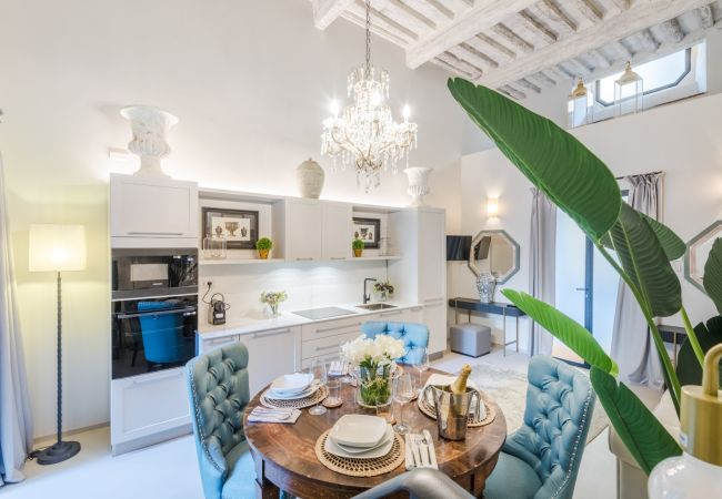 Apartment in Lucca - Gallo Cedrone, a Home with Outdoor Apartment in Lucca - Gallo Cedrone, a Home with Outdoor