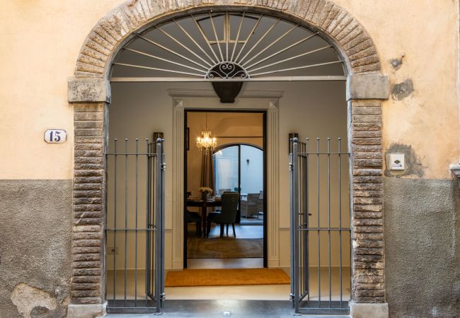 Apartment in Lucca - Gallo Cedrone, a Home with Outdoor Apartment in Lucca - Gallo Cedrone, a Home with Outdoor