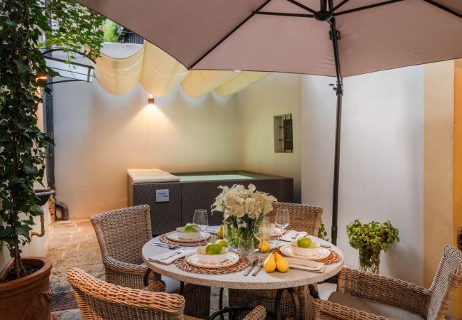Apartment in Lucca - Gallo Cedrone, a Home with Outdoor Apartment in Lucca - Gallo Cedrone, a Home with Outdoor