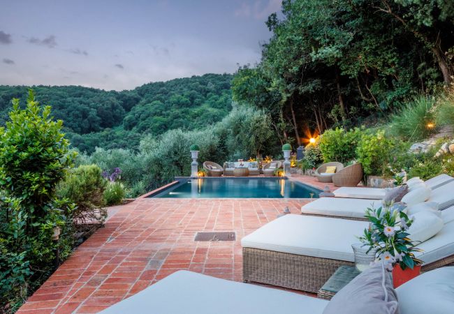 Villa in San Concordio di Moriano - Villa Lina Villa in San Concordio di Moriano - Villa Lina