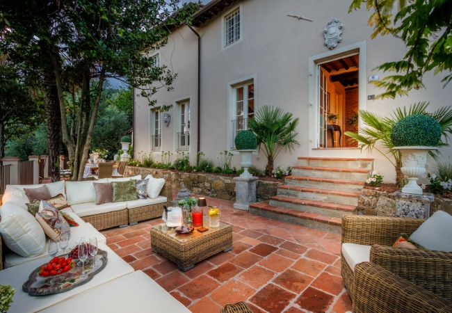 Villa in San Concordio di Moriano - Villa Lina Villa in San Concordio di Moriano - Villa Lina