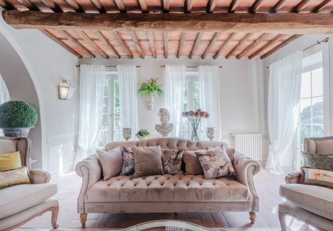 Villa in San Concordio di Moriano - Villa Lina Villa in San Concordio di Moriano - Villa Lina