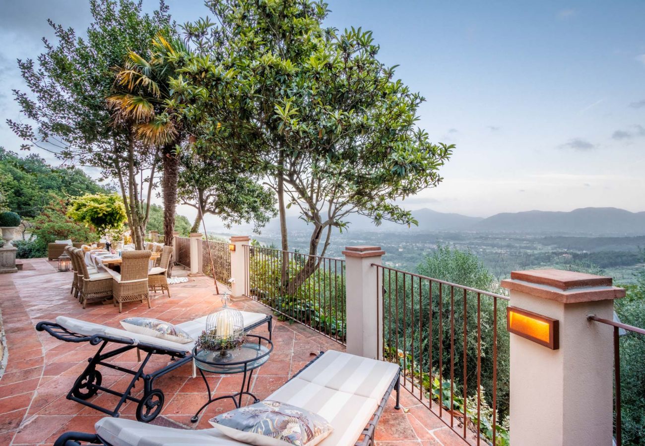 Villa in San Concordio di Moriano - Villa Lina Villa in San Concordio di Moriano - Villa Lina