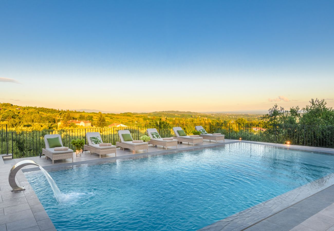 Villa in Segromigno in Monte - Villa Asti