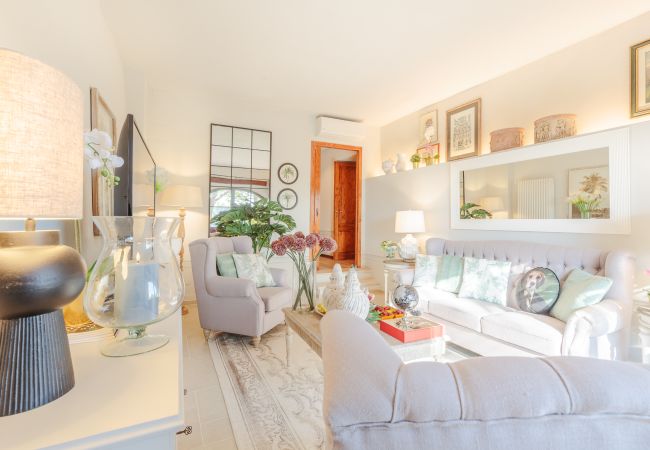 Villa in Lucca - Amore Farmhouse Retreat Villa in Lucca - Amore Farmhouse Retreat