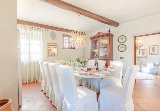 Villa in Lucca - Amore Farmhouse Retreat Villa in Lucca - Amore Farmhouse Retreat
