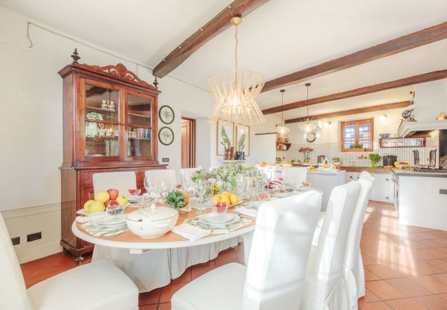 Villa in Lucca - Amore Farmhouse Retreat Villa in Lucca - Amore Farmhouse Retreat