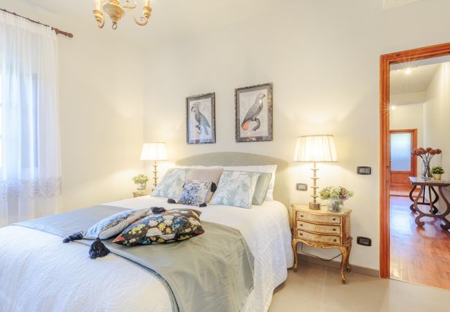 Villa in Lucca - Amore Farmhouse Retreat Villa in Lucca - Amore Farmhouse Retreat