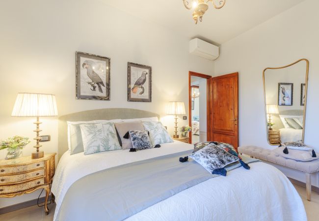 Villa in Lucca - Amore Farmhouse Retreat Villa in Lucca - Amore Farmhouse Retreat