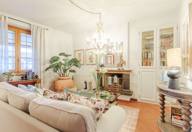 Villa in Lucca - Amore Farmhouse Retreat Villa in Lucca - Amore Farmhouse Retreat