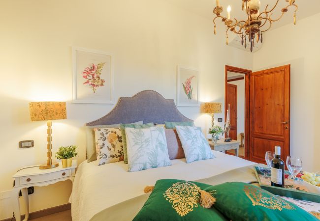 Villa in Lucca - Amore Farmhouse Retreat Villa in Lucca - Amore Farmhouse Retreat