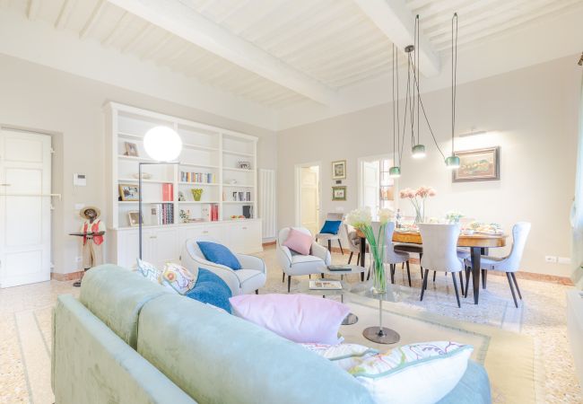 Apartment in Lucca - Casa Arnolfo Apartment in Lucca - Casa Arnolfo