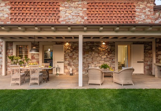 Villa in Lucca - Egidio City Farmhouse Villa in Lucca - Egidio City Farmhouse