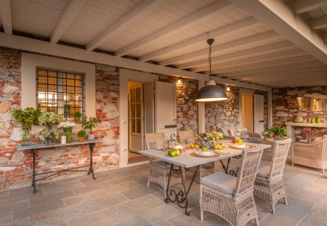 Villa in Lucca - Egidio City Farmhouse Villa in Lucca - Egidio City Farmhouse