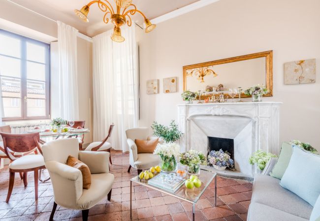 Apartment in Lucca - Antico Sogno Penthouse