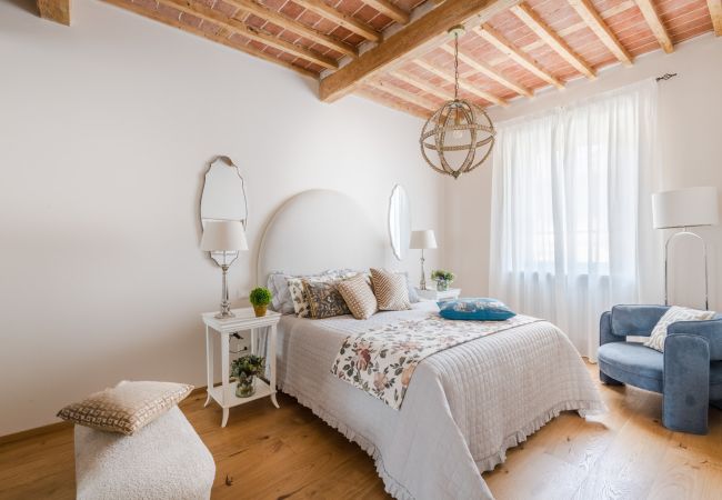 Apartment in Lucca - Letters From Lucca Apartment in Lucca - Letters From Lucca