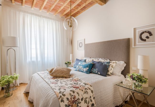 Apartment in Lucca - Letters From Lucca Apartment in Lucca - Letters From Lucca