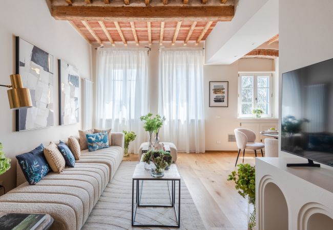 Apartment in Lucca - Letters From Lucca Apartment in Lucca - Letters From Lucca