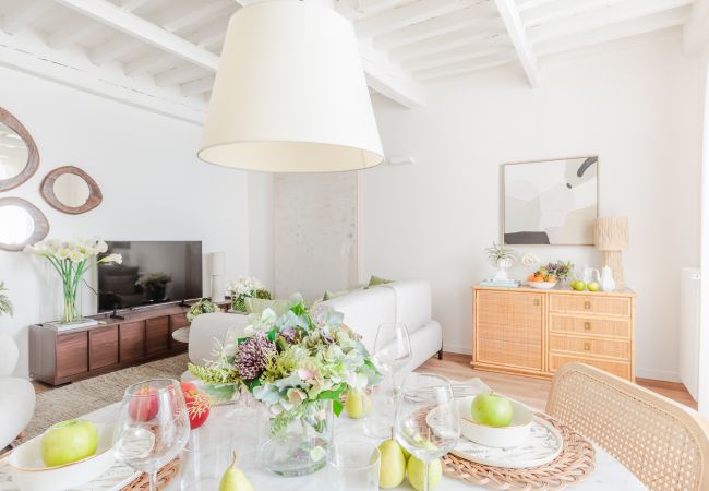 Apartment in Lucca - Letizia Mirror Apartment in Lucca - Letizia Mirror