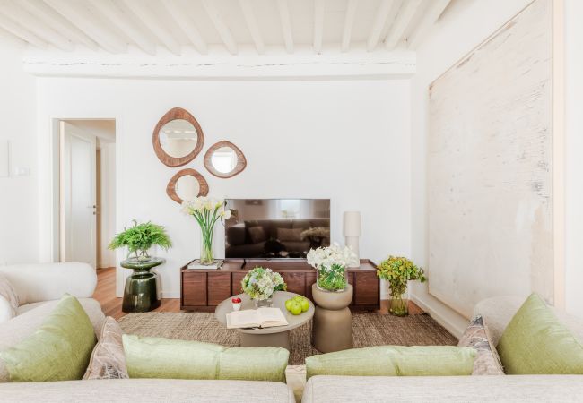 Apartment in Lucca - Letizia Mirror Apartment in Lucca - Letizia Mirror