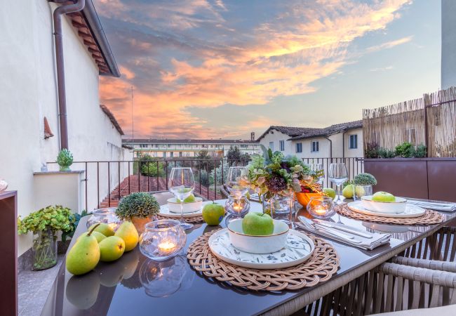 Apartment in Lucca - Letizia Mirror Apartment in Lucca - Letizia Mirror