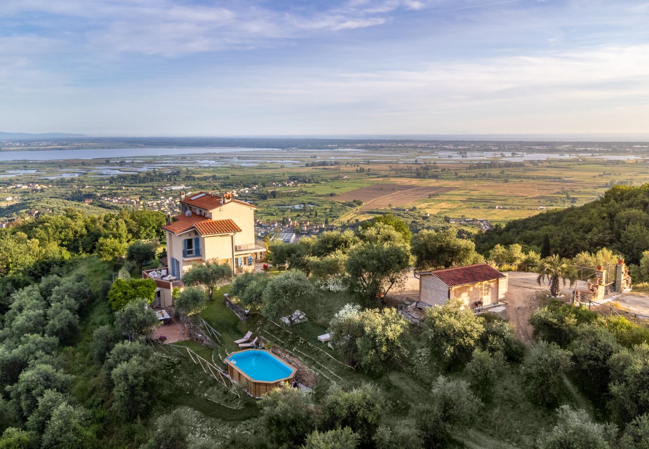Villa in Massarosa - The Sea Air Villa