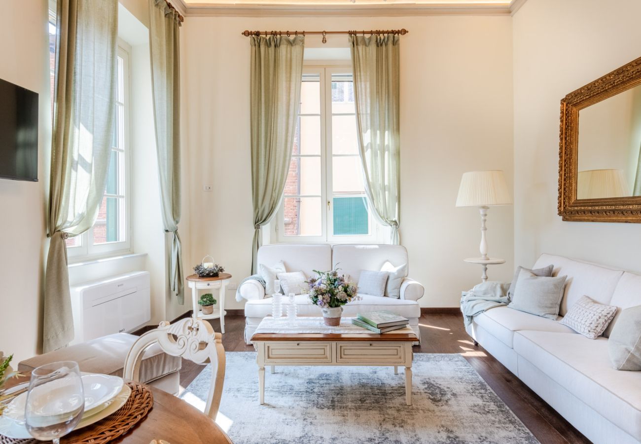 Apartment in Lucca - Orsucci Palace
