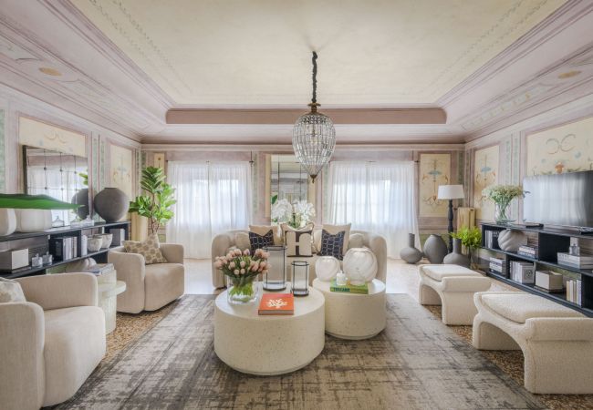 Apartment in Lucca - The Marble Penthouse